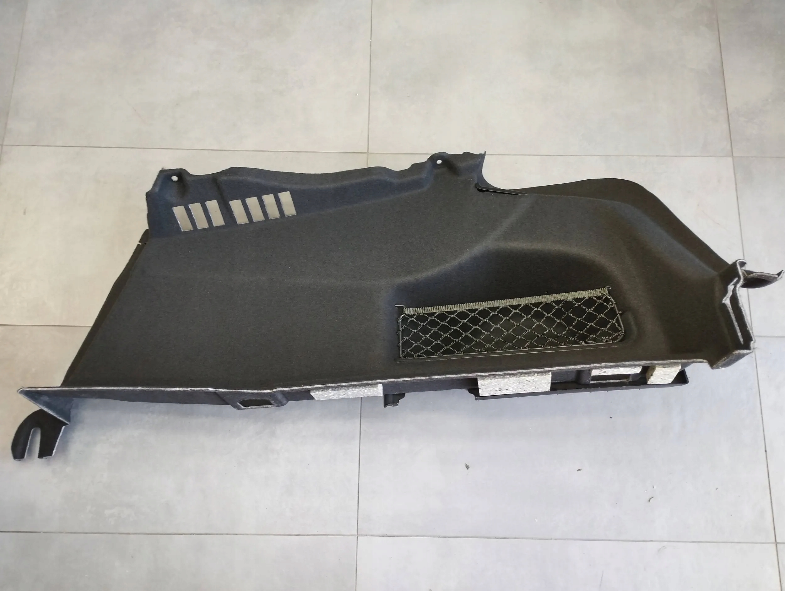 AUDI A6 C7 boot upholstery right 4G5863888D