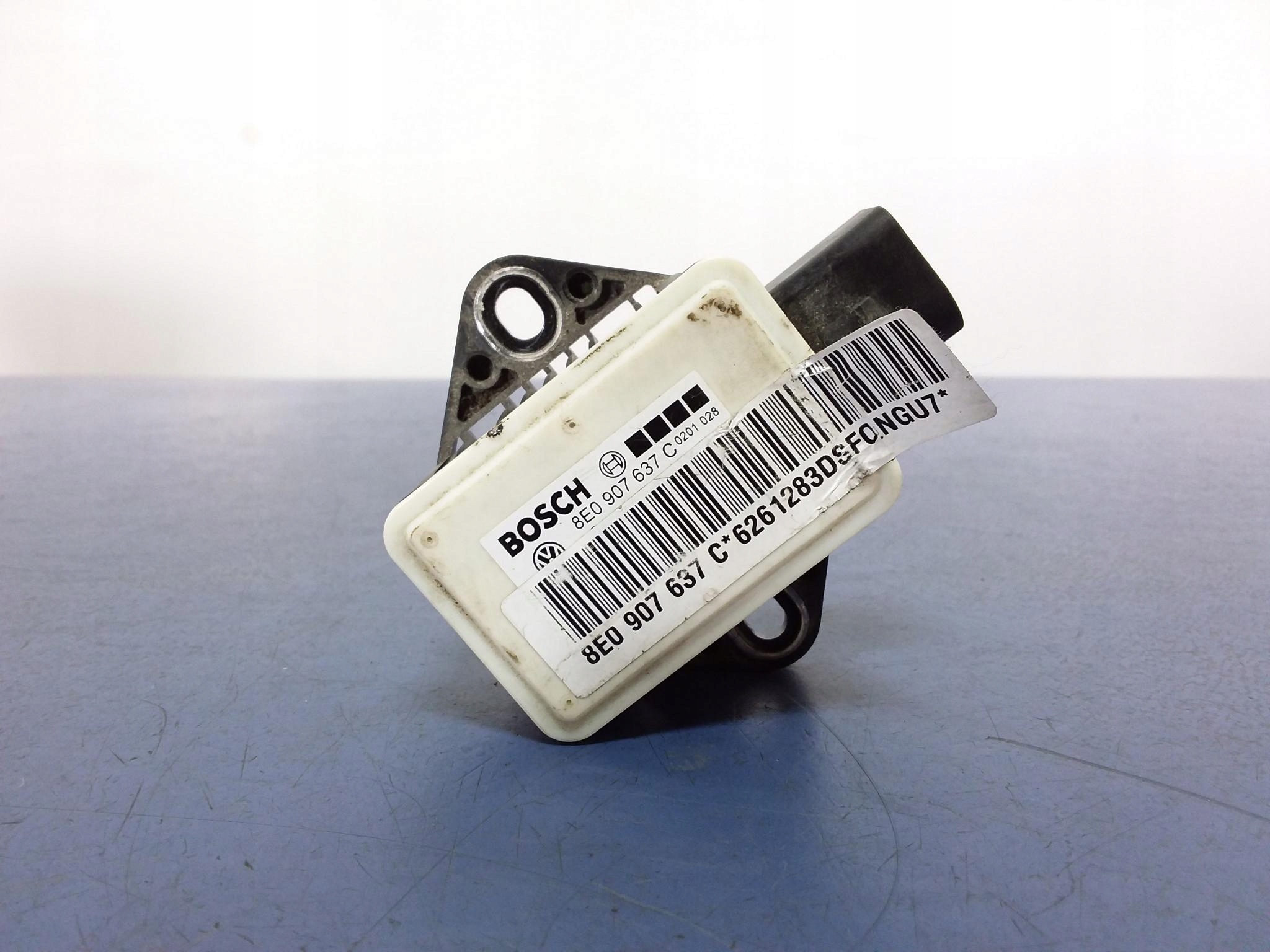 AUDI A4 B7 CZUJNIK SENSOR ESP 8E0907637C