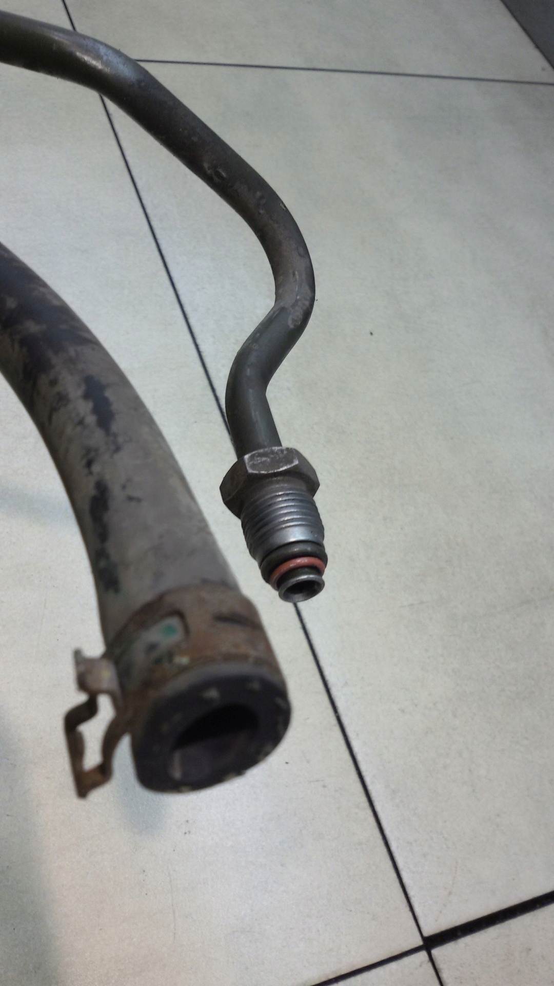 prijenos upravljanja FOCUS II 1.6 TDCI 4M513A212EC