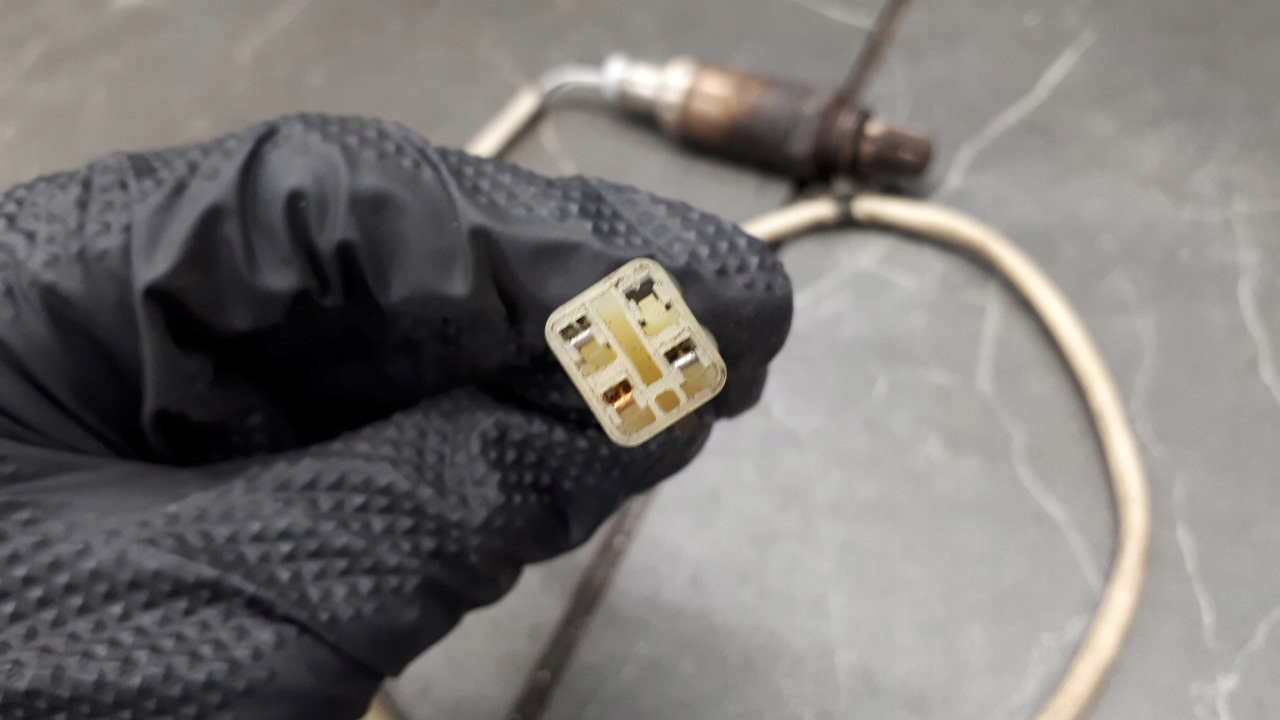 A24-A71 026 76160 sensor elektryczny SUBRARU LEGACY II