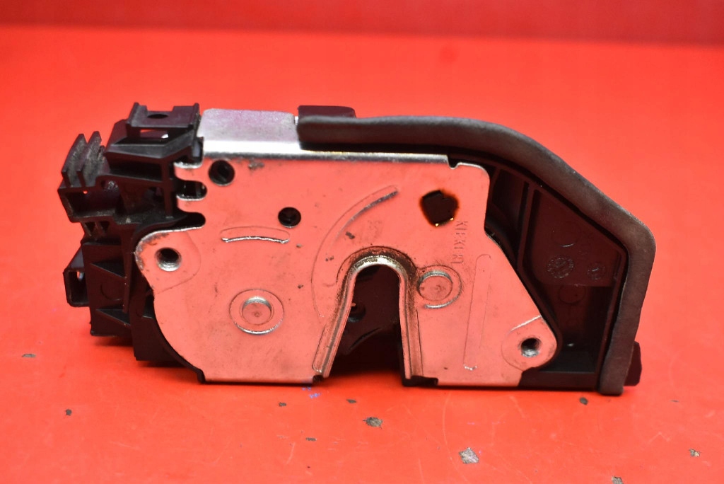 lock door left front front EU 7229461 BMW F20 5D HB 11-15