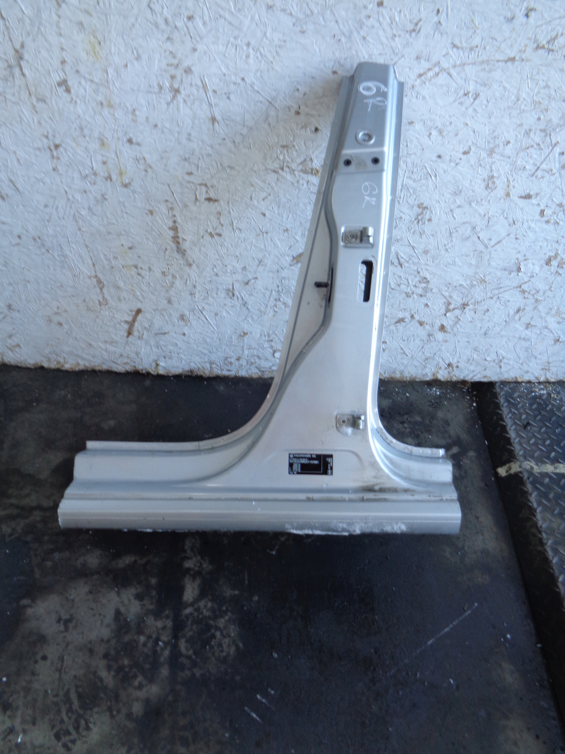 VW POLO 6R 6C pillar B central threshold left 09-17r