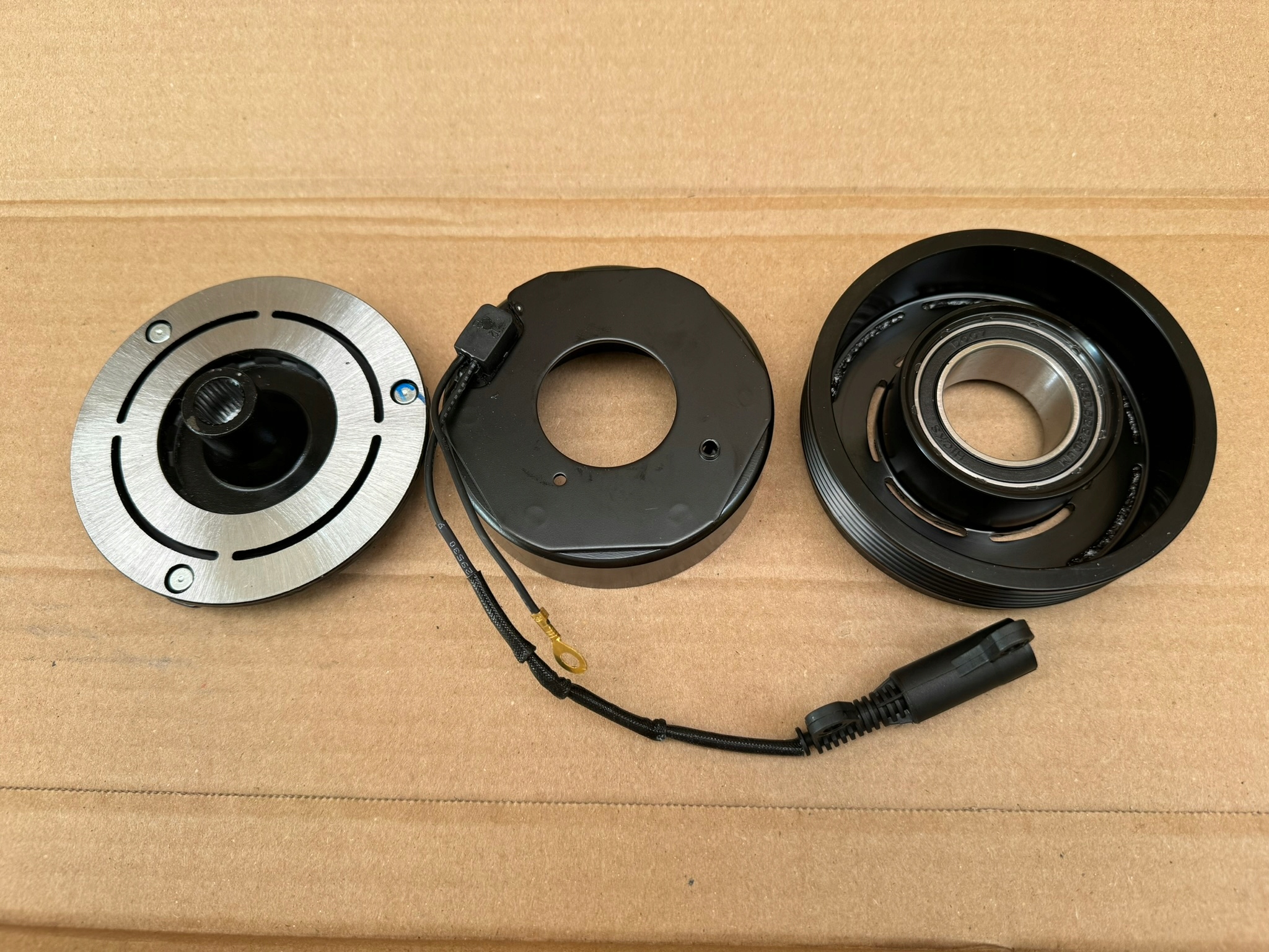 BMW E E46 5 E39 7 E38 SPRZĘGŁO SPRĘŻARKI KLIMATYZACJI DENSO 7SBU16C NOWE Numer katalogowy części POLSKK026