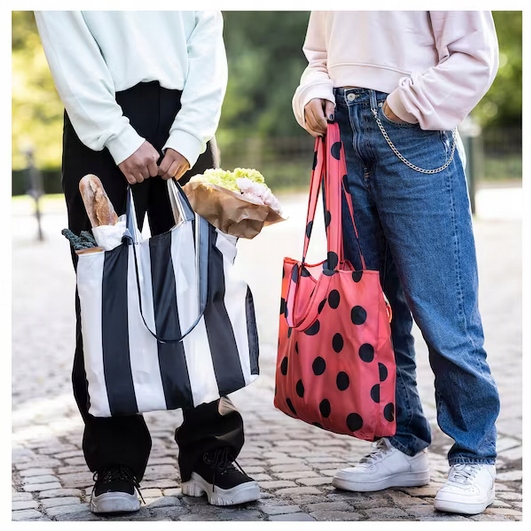 Torba na zakupy w paski czarnobiała Skynke IKEA Materiał poliester