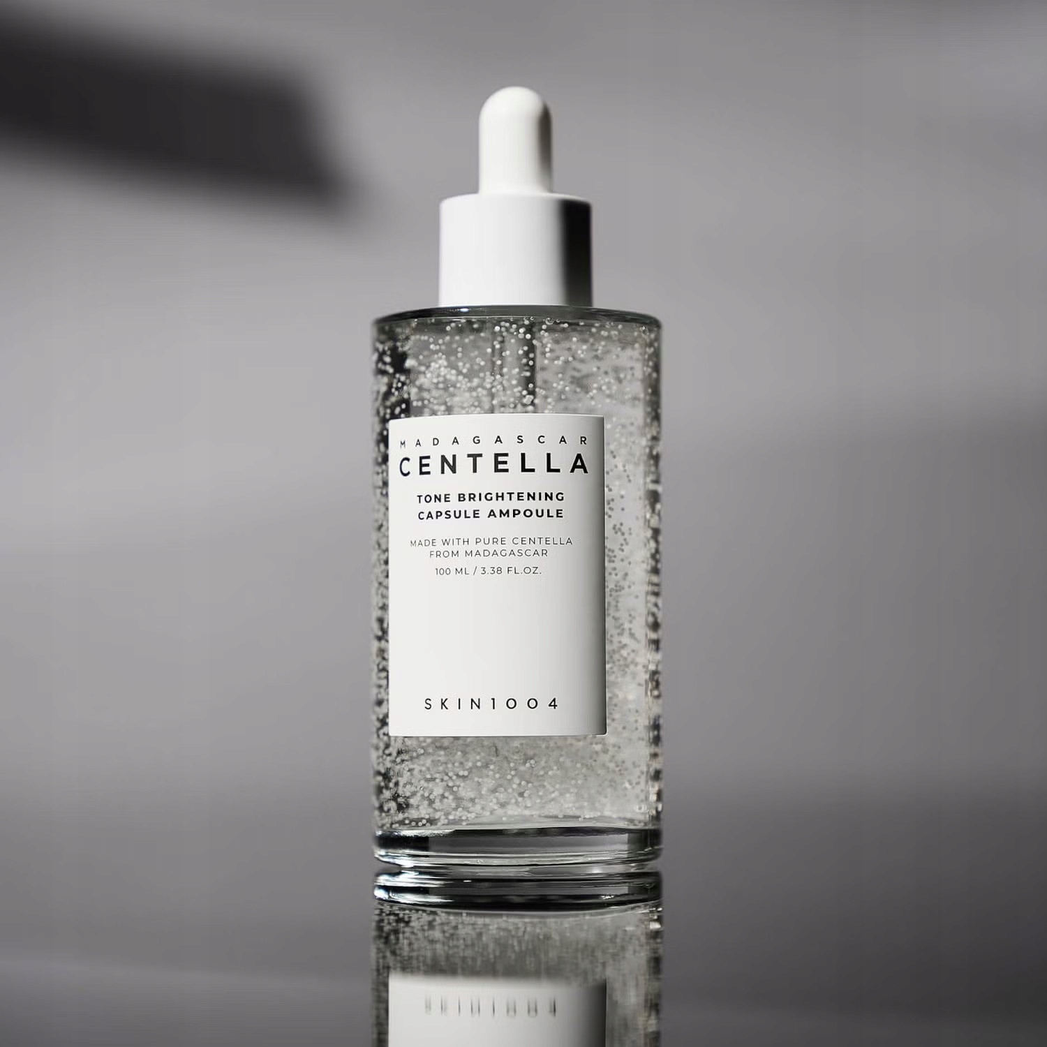 Skin1004 Madagascar Centella rozjasňující ampule na obličej 100 ml