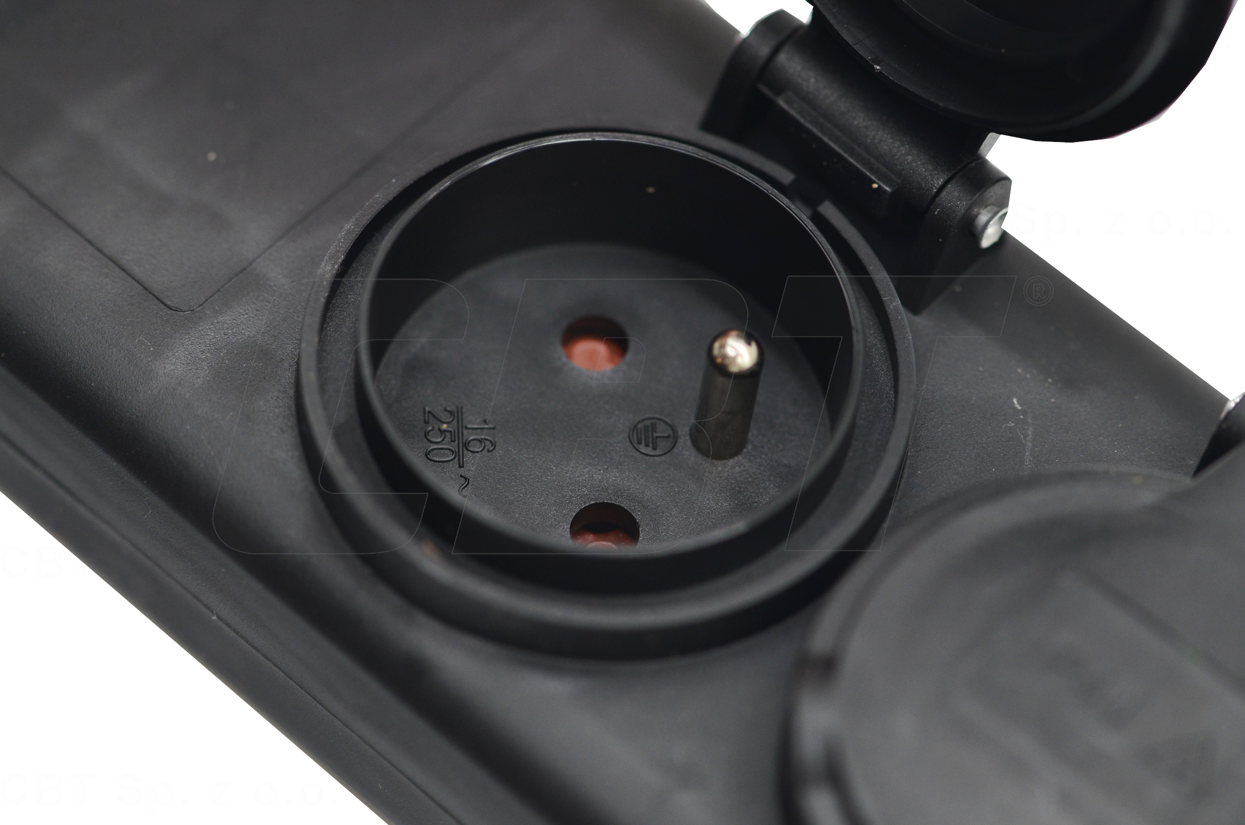 PRZEDŁUŻACZ ZEWNĘTRZNY LISTWA ZASILAJĄCA 3 GNIAZDA PRZEWÓD 2M IP44 OGRODOWY Liczba gniazd 3