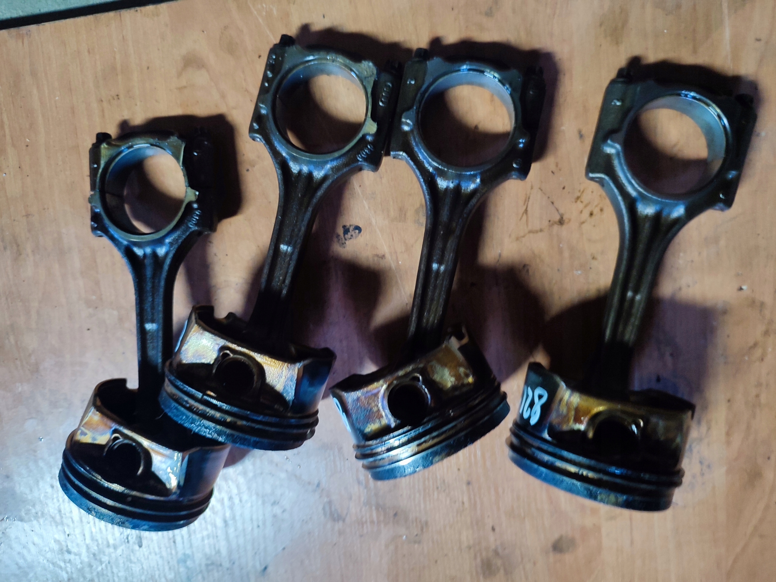 Piston Bielle KORBA AUDI 2.0 TFSI 82L143