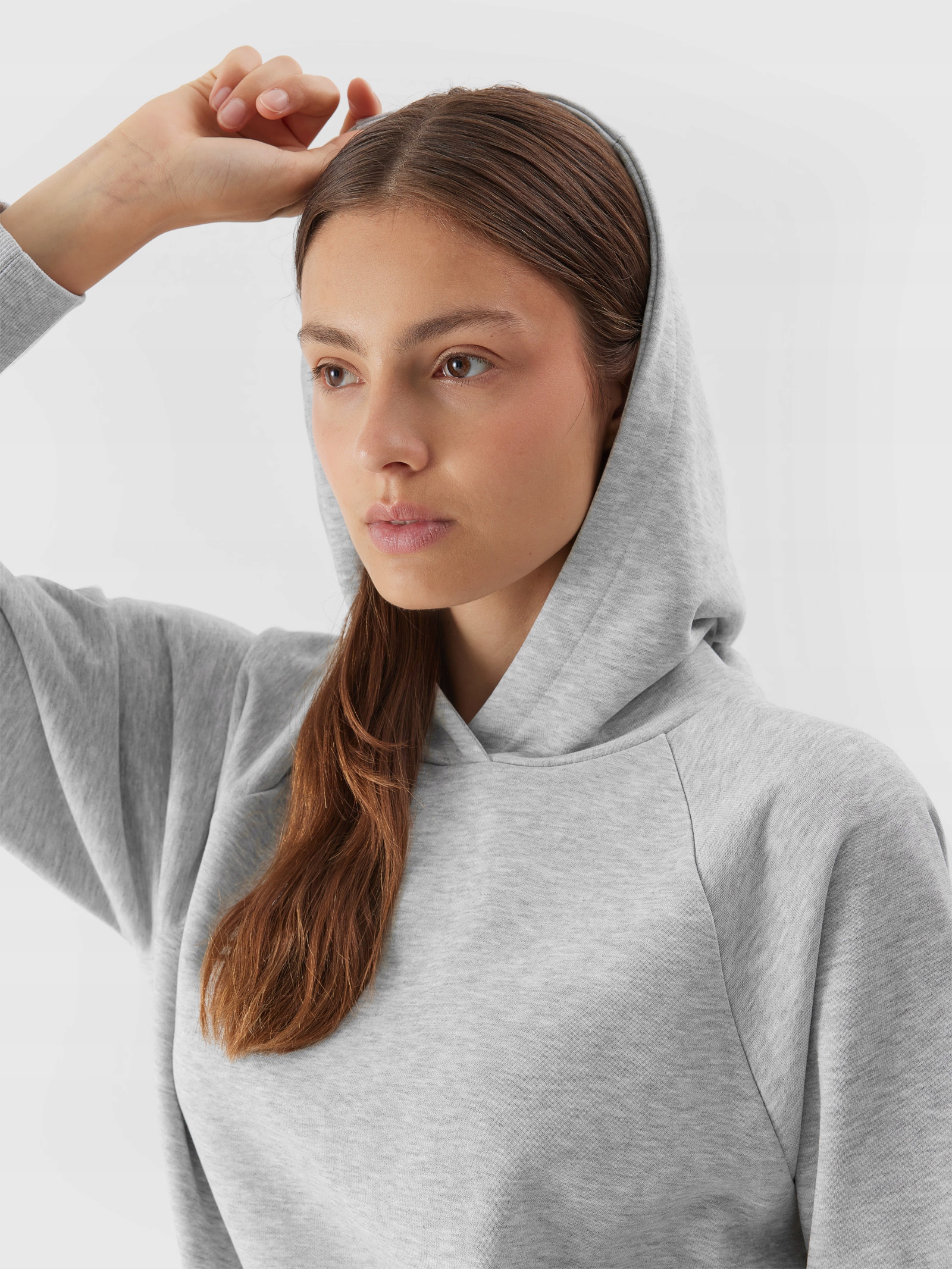 4F BLUZA DAMSKA DRESOWA Z KAPTUREM Rozmiar L