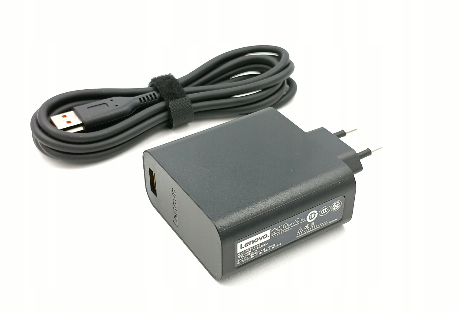 Originální Nabíječka Lenovo Yoga 65W 20V 3.25A Usb konektor ADL65WDB