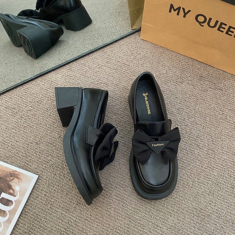 damskie mokasyny półbuty wsuwane gruba podeszwa Marka inna