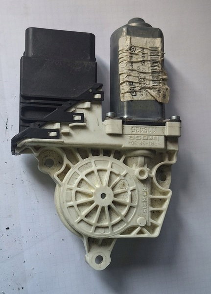 mini motor windows rear part. SKODA OCTAVIA MK2 05075750