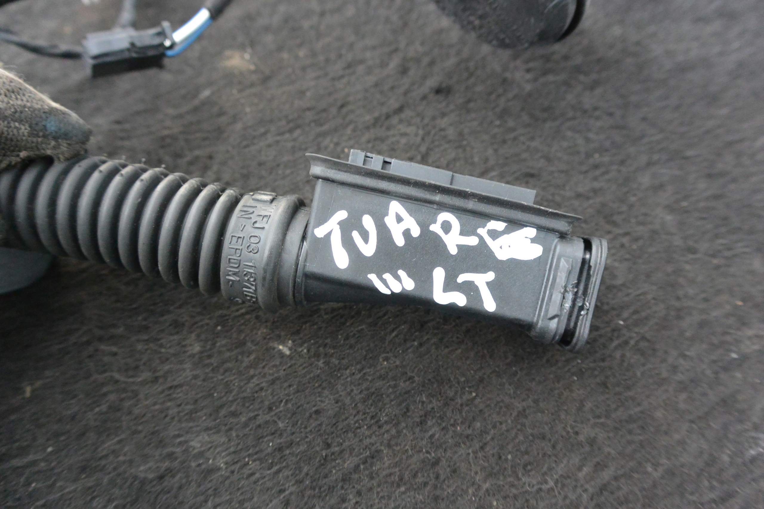 bundle wiring door left rear part VW TOUAREG III