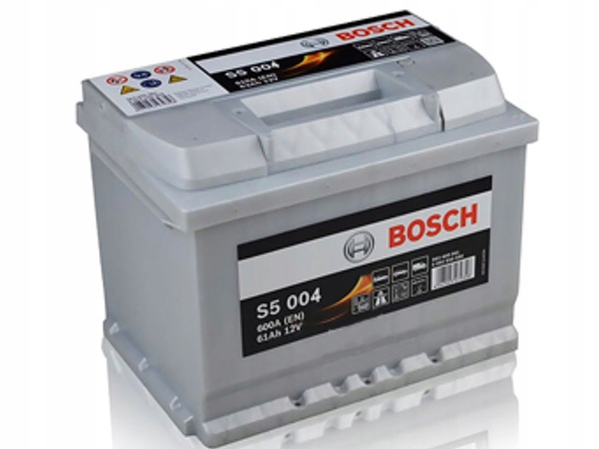 BOSCH SILVER S5 004 61Ah 600A