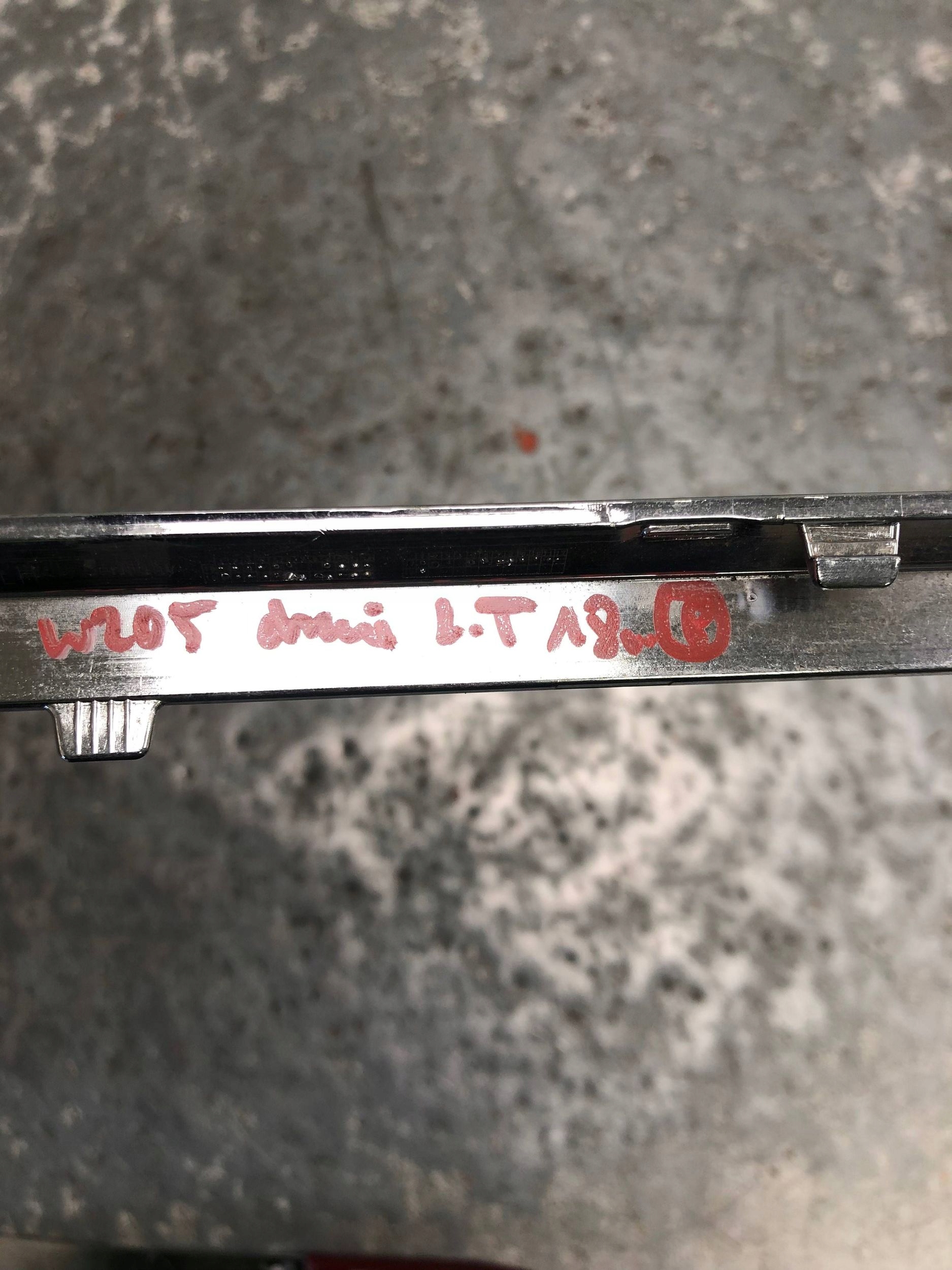 moulding door left rear part MERCEDES W205 A2056906302
