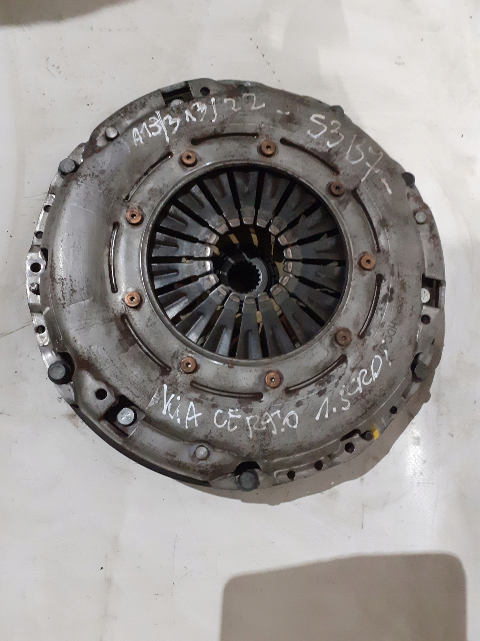 Embrayage Complets KIA Cerato et 1.5 CRDi