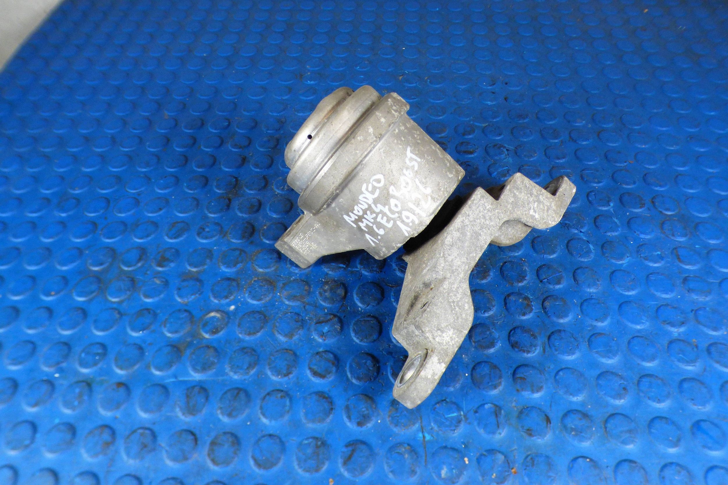 engine mount BG91-6F012-AC st.very good condition Ford Mondeo MK4 1.6 Ecoboost