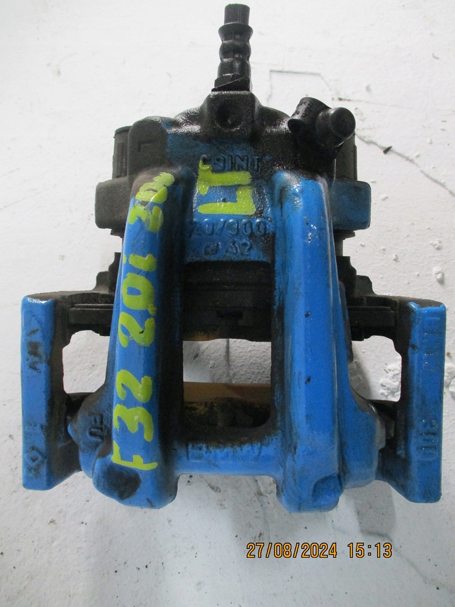 caliper calipers BMW 4 F32 2,0i rear part rear.
