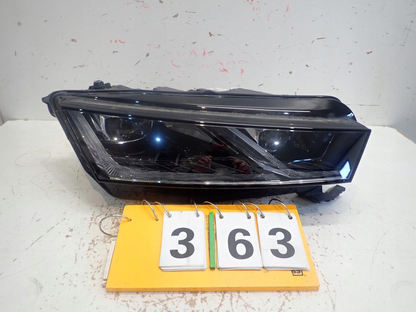 light front right SKODA OCTAVIA IV FULL LED