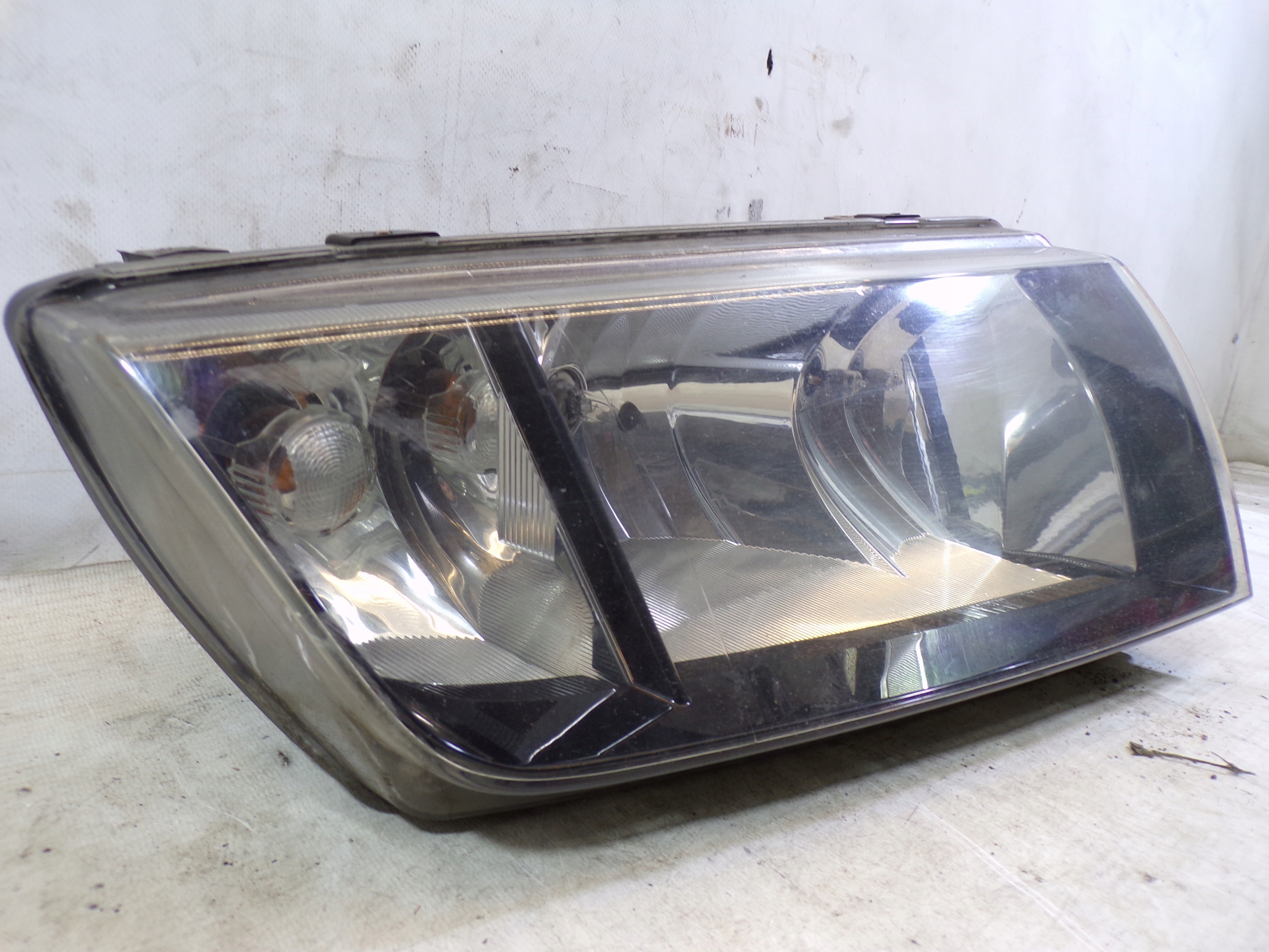 light front front right SKODA FABIA 1 and LIFT (2)