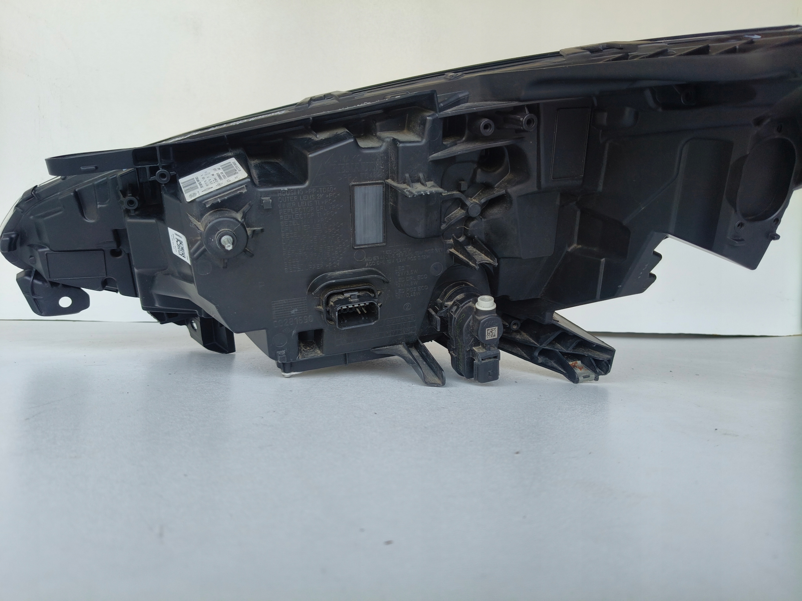 light right REFLEKTOR RENAULT CLIO V 19- FULL LED