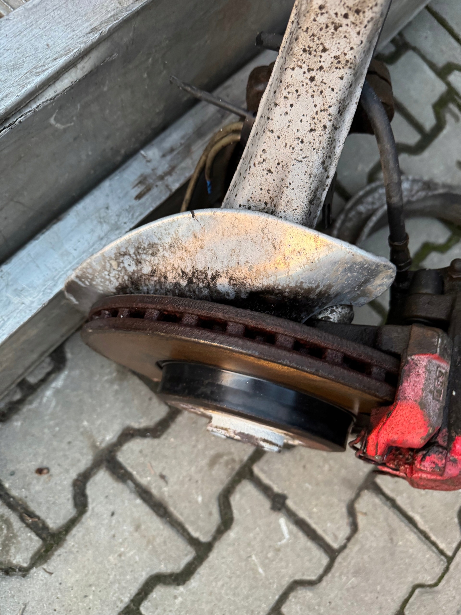 MCPERSON otoč levá levý předek AUDI A4 B8 2.0 TDI - ramene BDB!