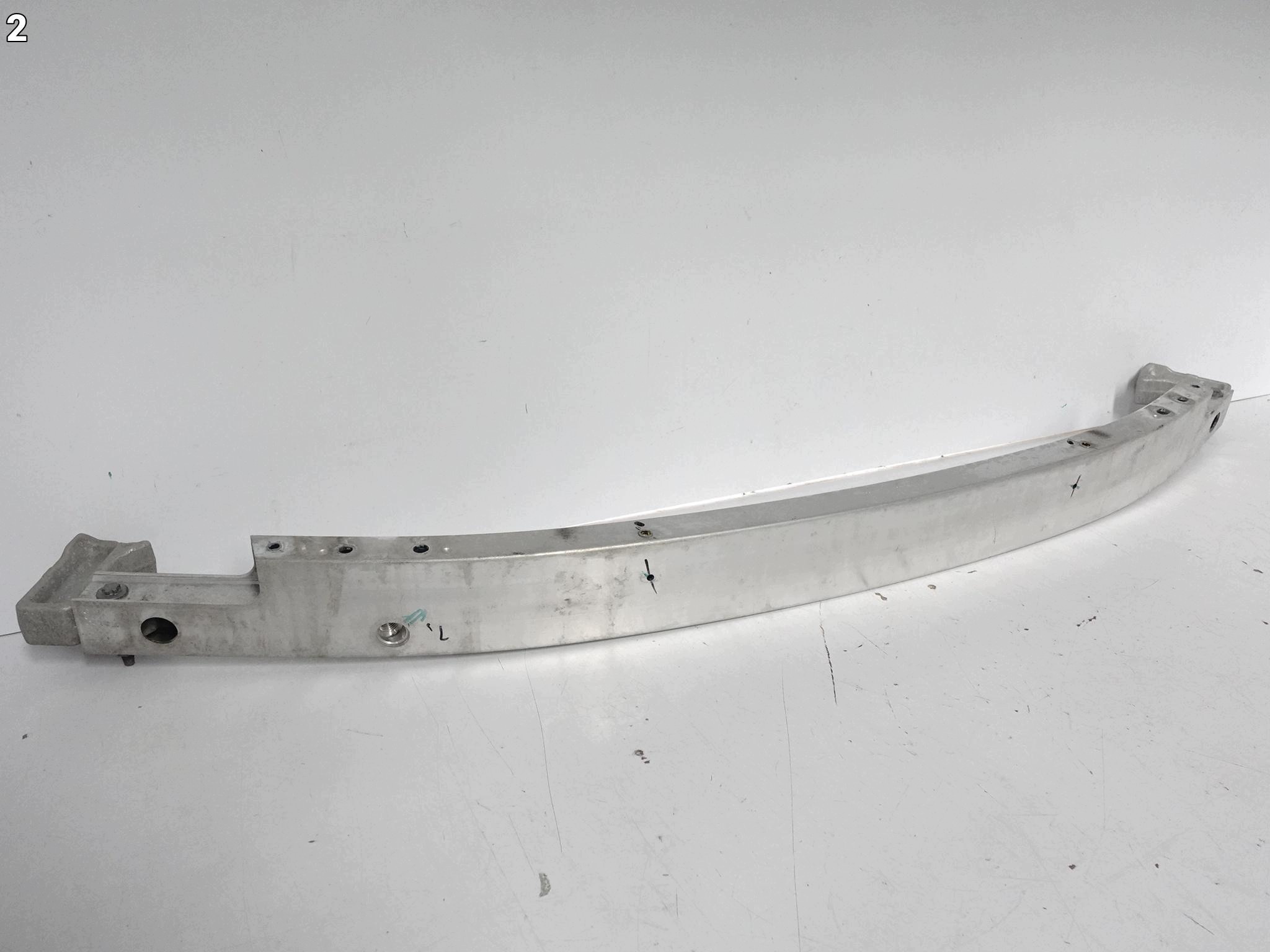 TESLA MODEL Y 20-25 sider console pillar W bumper front