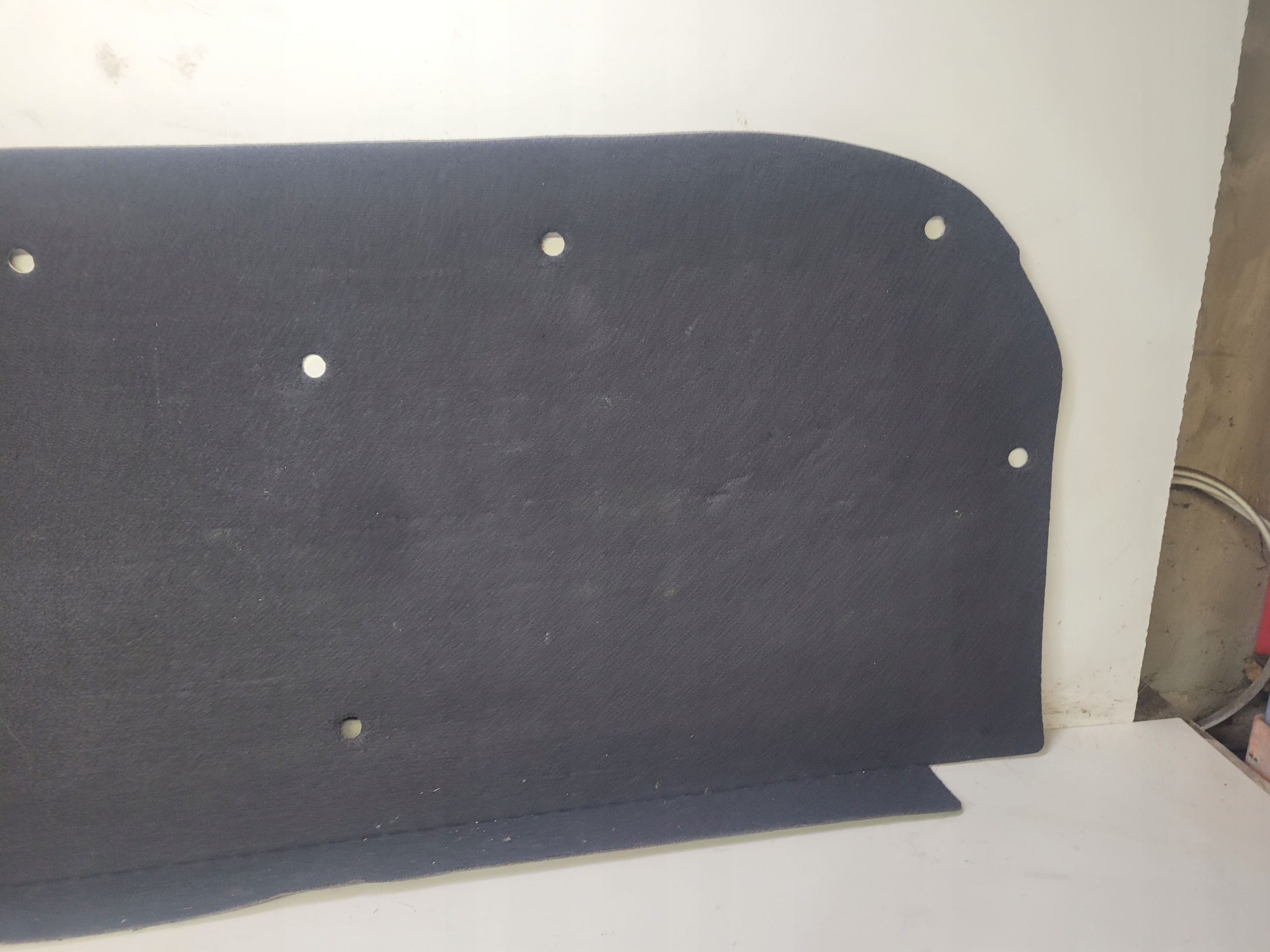 mats supports boot AUDI A6 C6 4F5863573