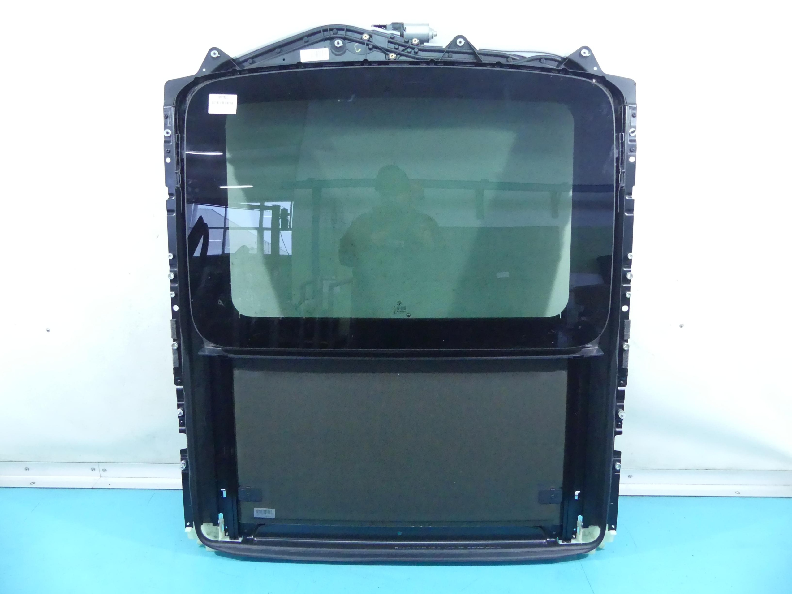 7193398 - Люк BMW 7 F01