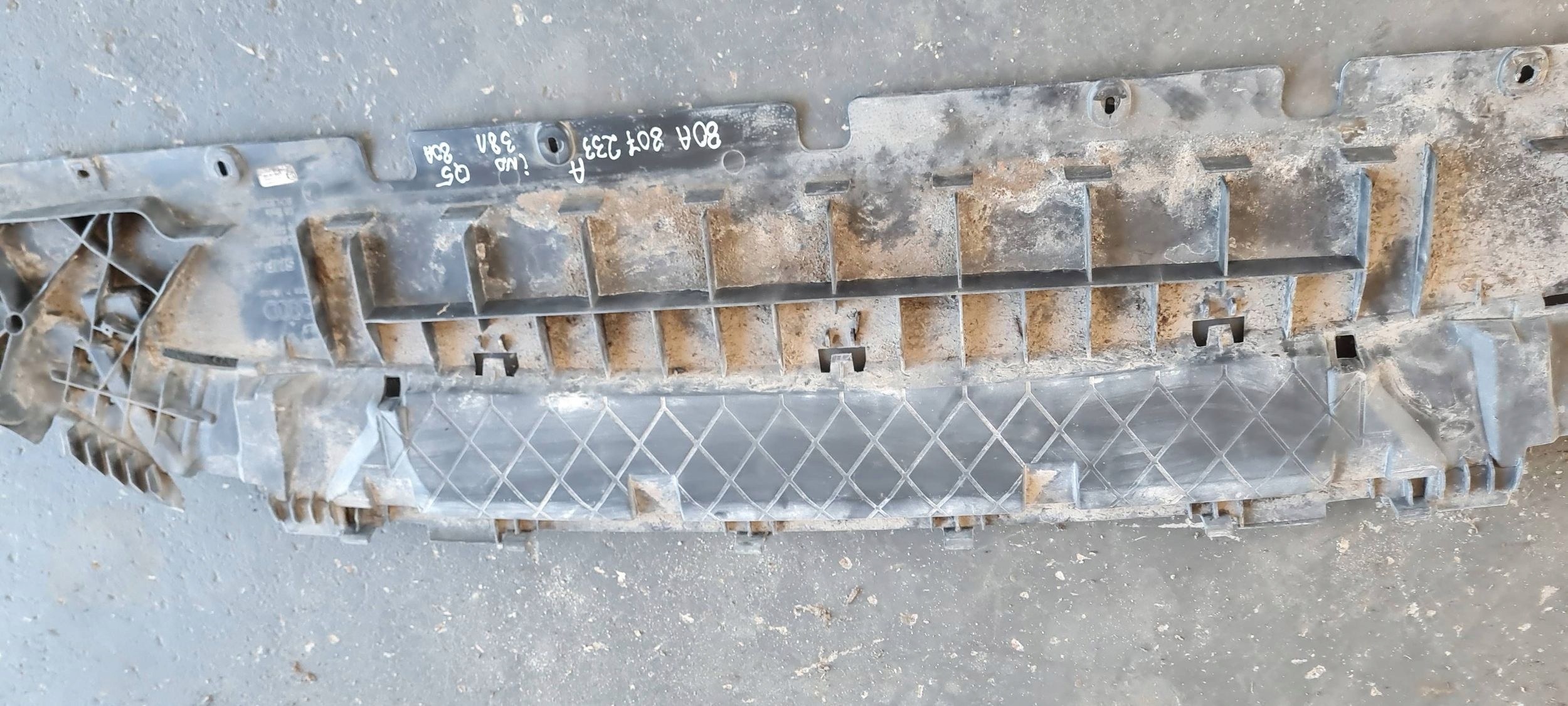 Q5 80A Blende Abdeckung abdeckung unter Stoßstange 80A807233A