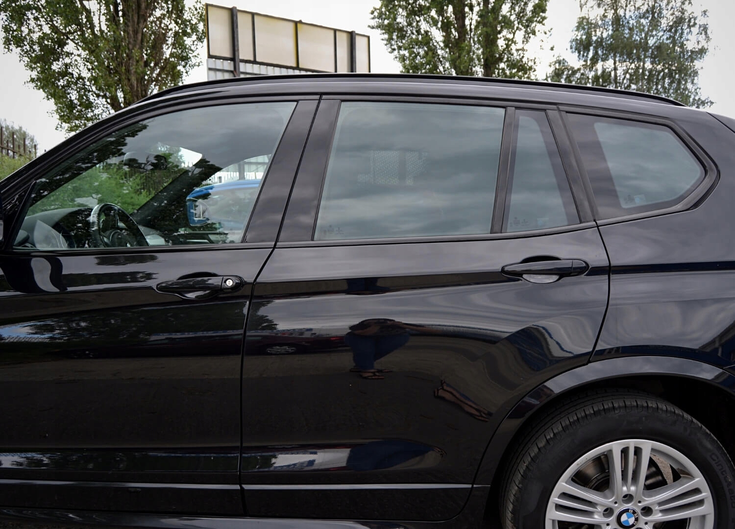 1d9352d442328d36f700586a9aa2