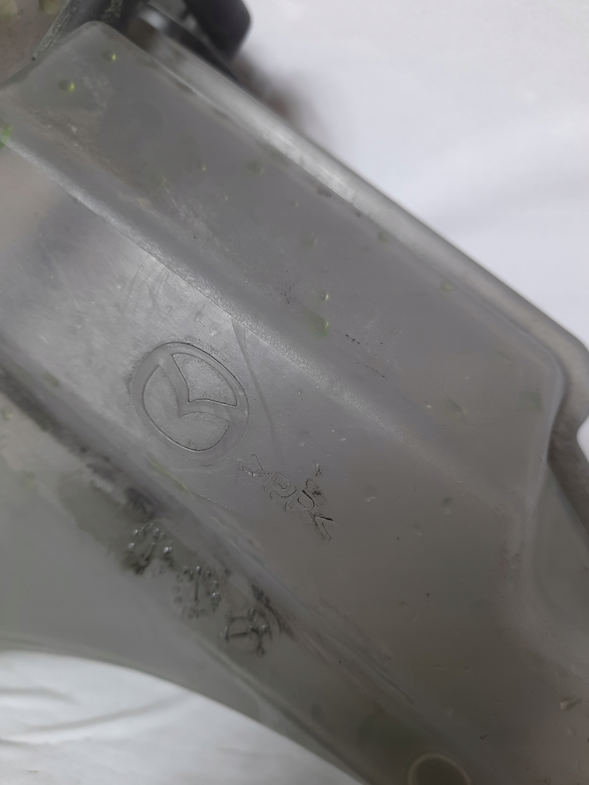 mazda CX5 13-17 бачок расширительный SH01-15-350 2.2d