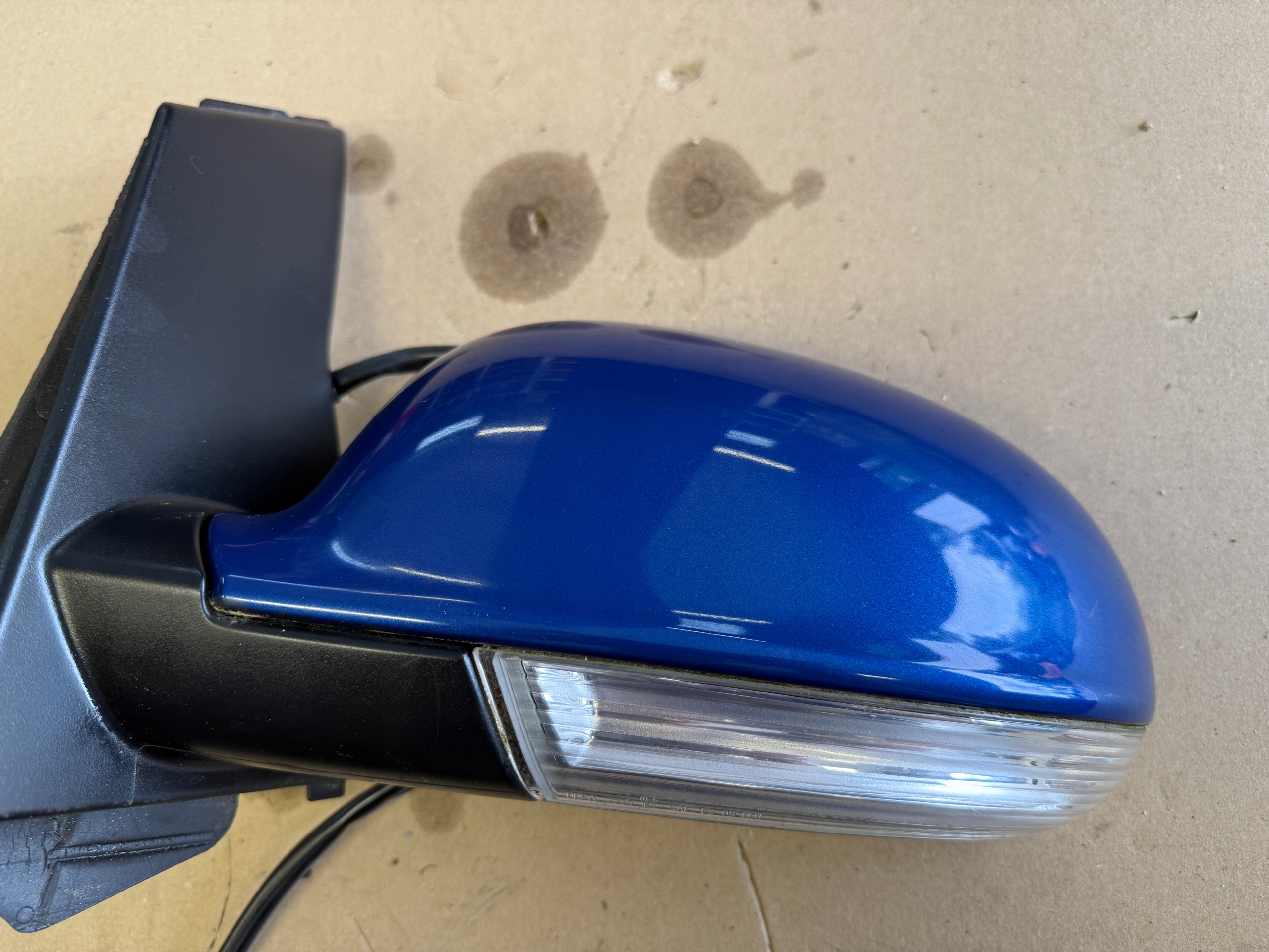 VW GOLF V plus mirror exterior left 6 PIN LC5J EUROPA