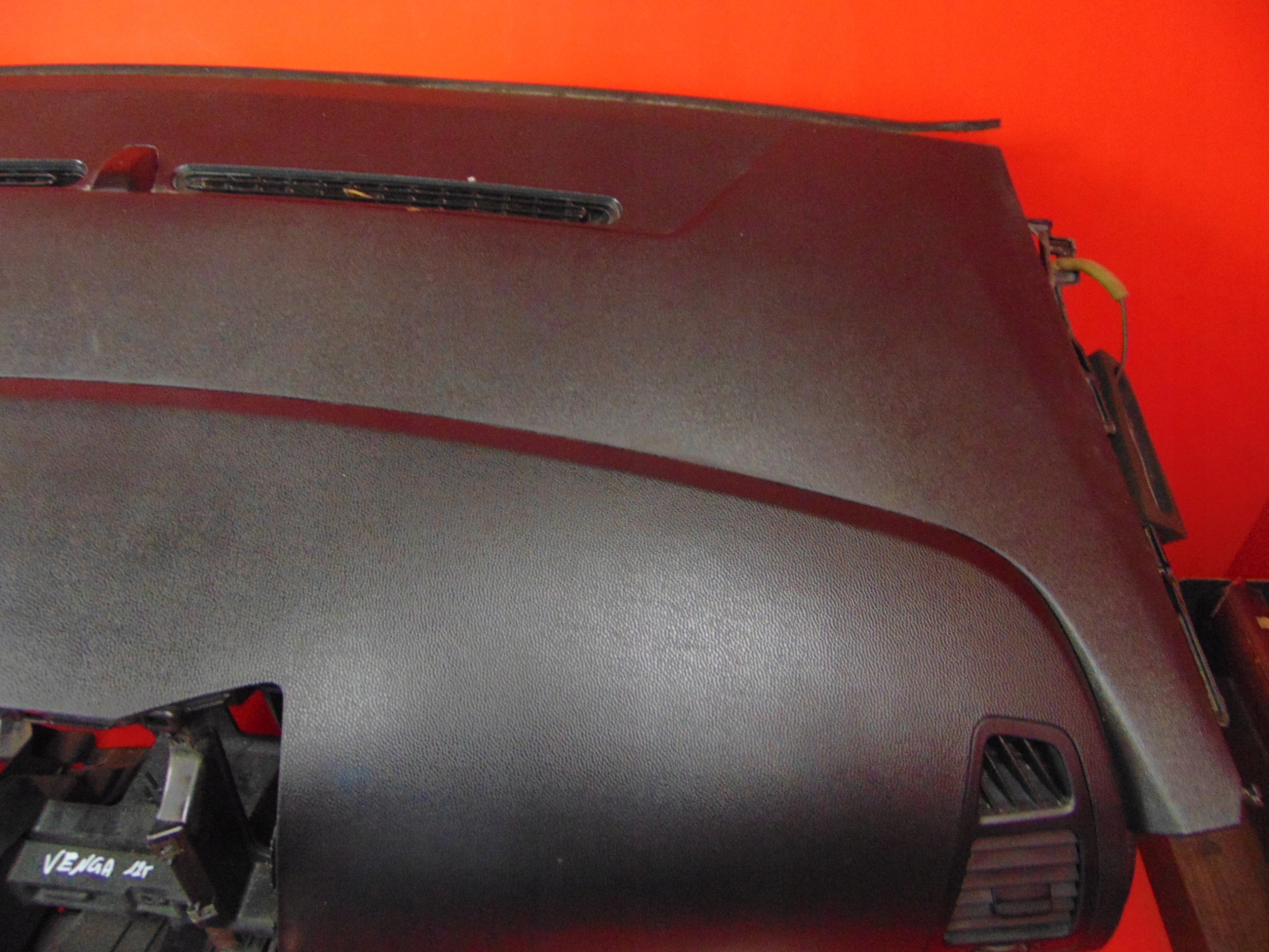 KIA VENGA YN 09- dashboard console airbags airbag tension belt