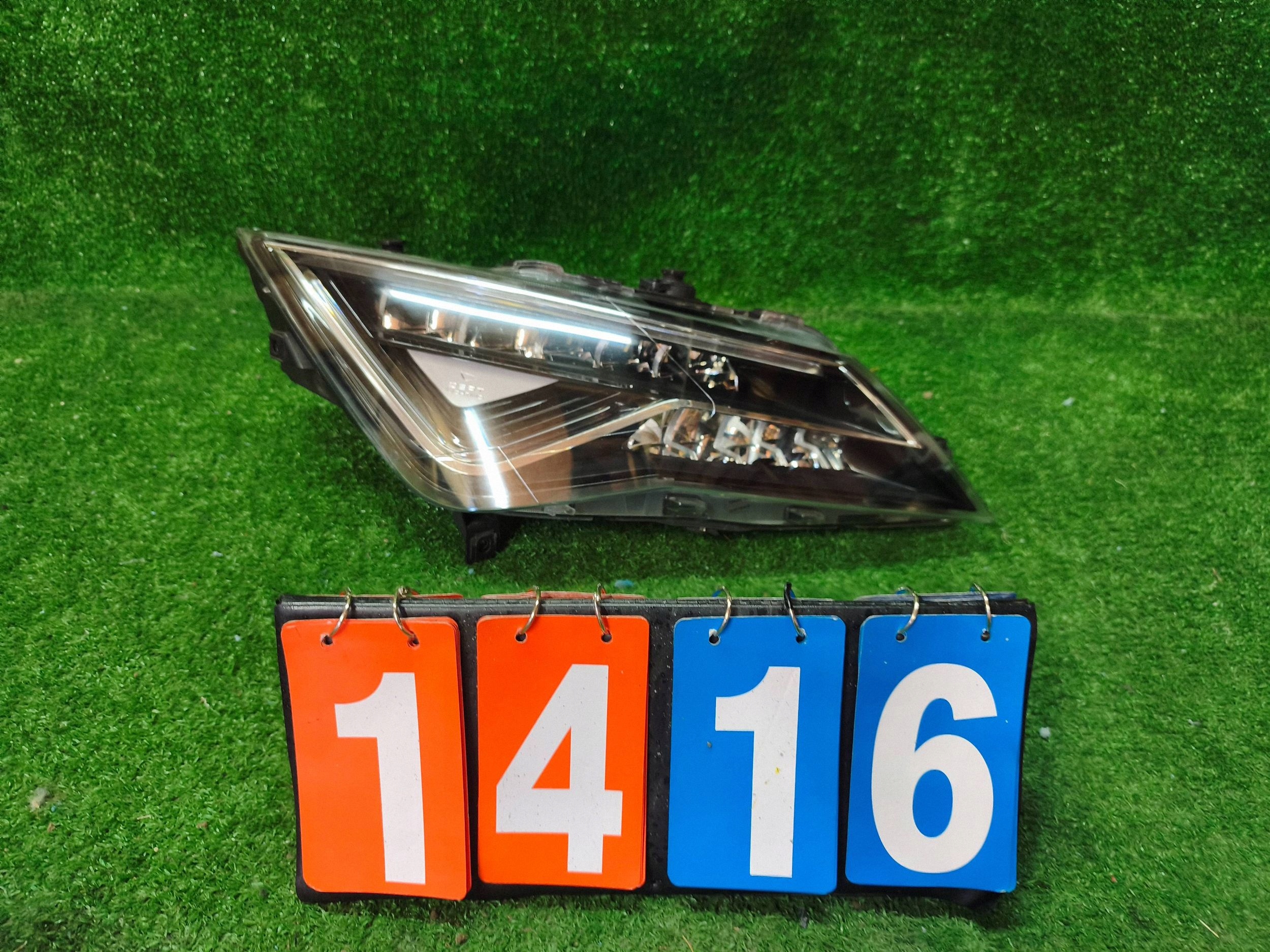 REFLEKTOR right front SEAT LEON III LIFT 17- FULL LED NR.R1416