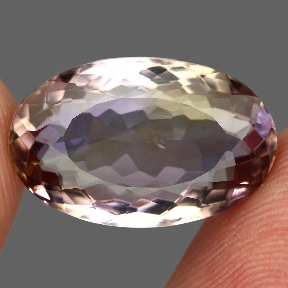 Ametryn přírodní kámen If 13.1ct