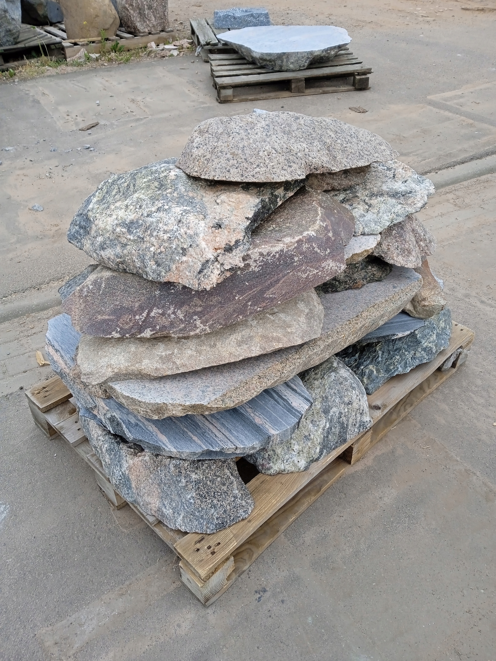 KAMIEŃ CIĘTY PŁOMIENIOWANY (OFLIS)- piętki Kod producenta inny