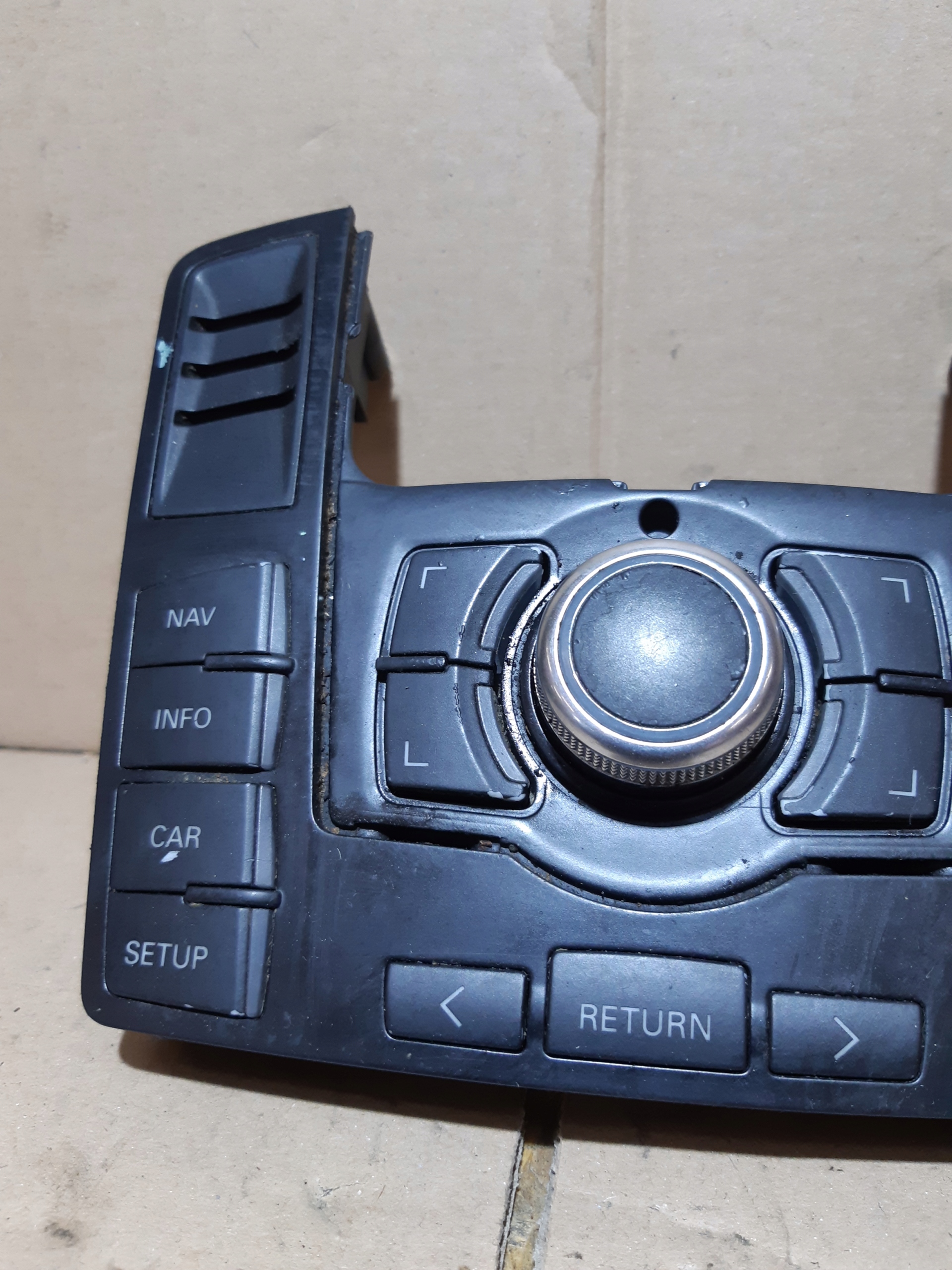 AUDI Q7 4L PANEL MMI prekidača RADIA 4L0919609K