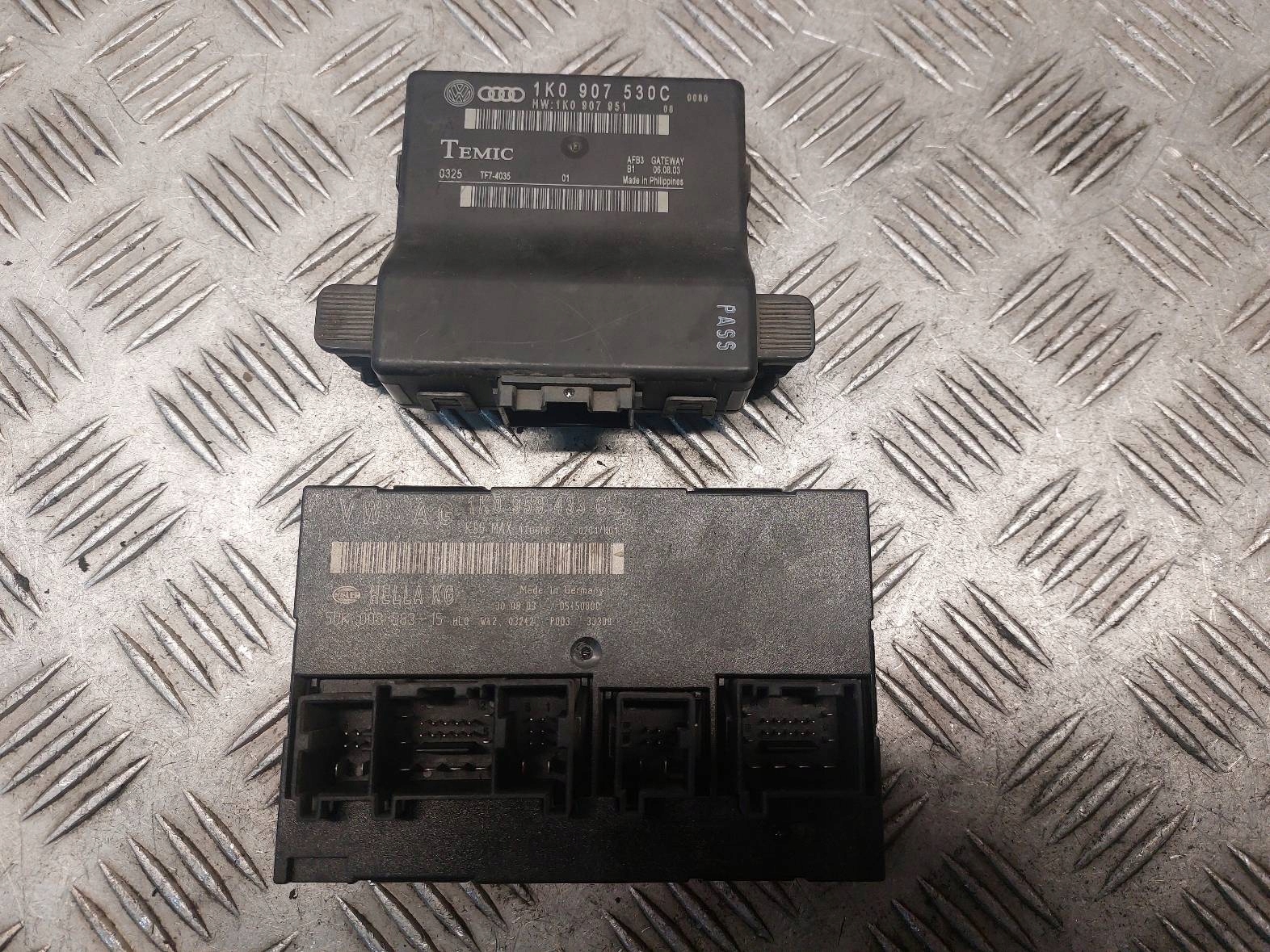 Unité commande confort + Module GATEWAY VOLKSWAGEN TOURAN et 1K0907530C 1K0959433C