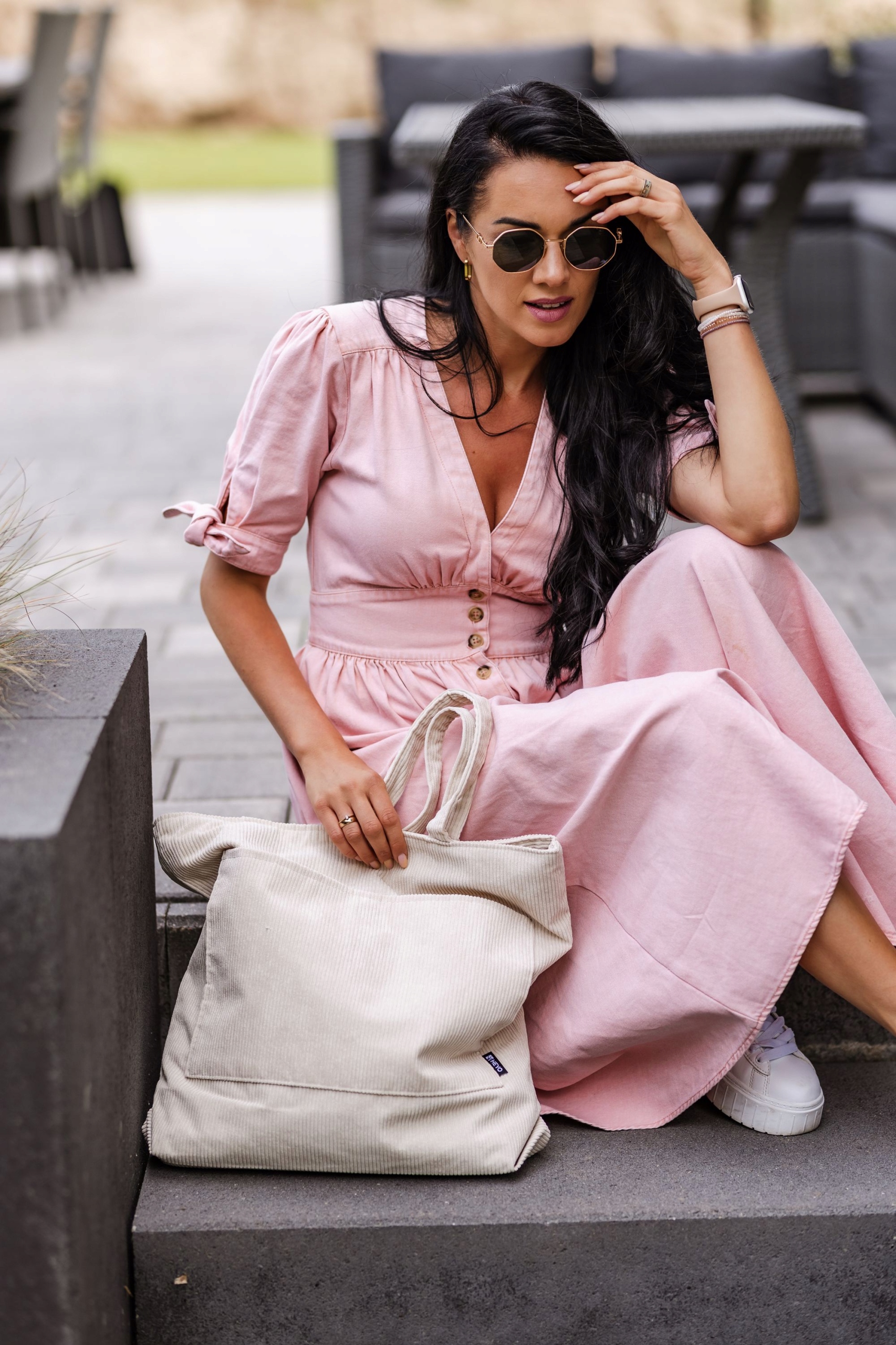 TORBA SHOPPERKA HEYO MIEJSKA SHOPPER NA PLAŻĘ ZAPINANA NA ZAMEK SZTRUKSOWA Kolor beżowy