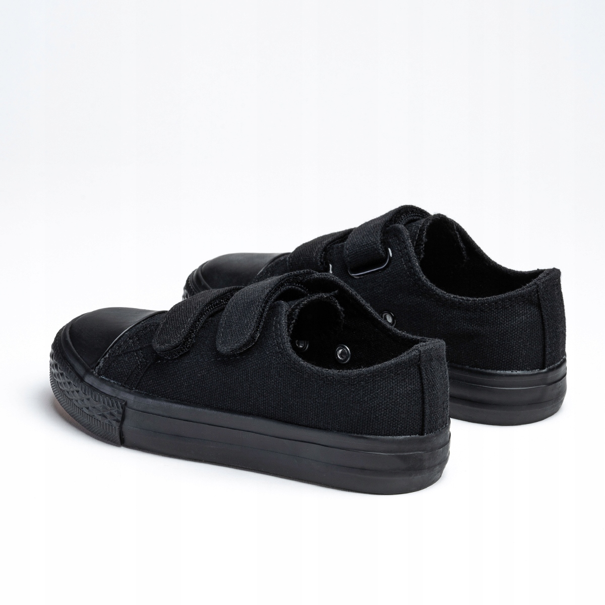 AXIM 23762 TRAMPKI TENISÓWKI SZKOLNE NA RZEPY DZIECIĘCE CZARNE R 36 Rozmiar (new) 36