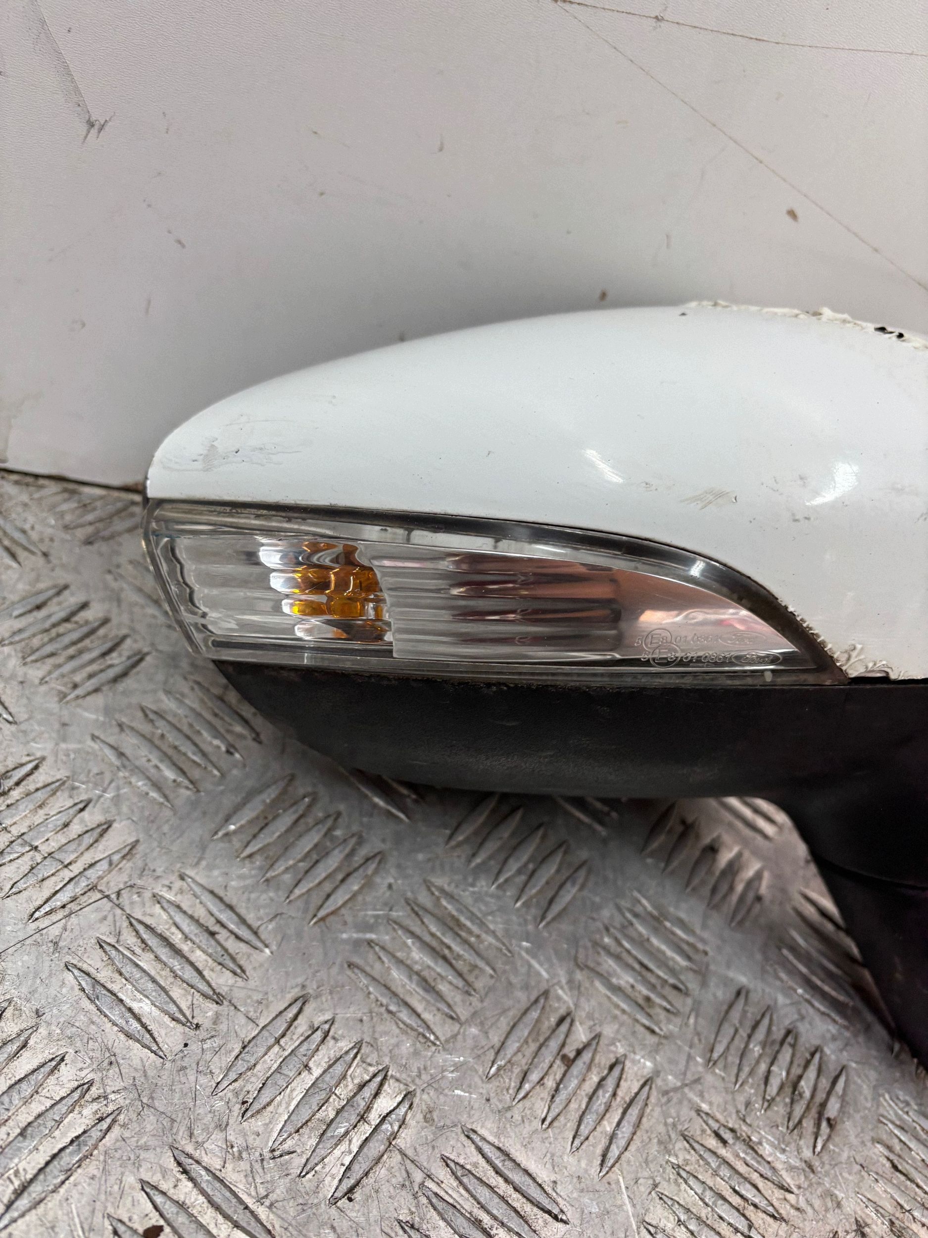 mirror right electrics FORD FIESTA MK7 6 PIN 09