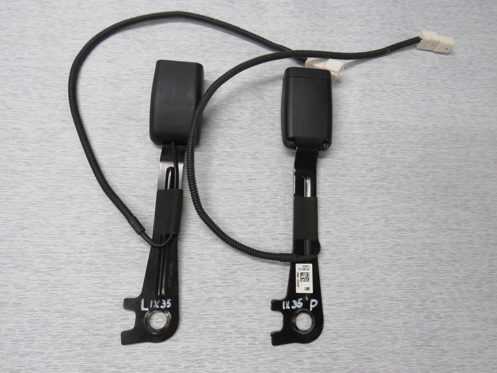 HYUNDAI IX35 ZAPINKA PASA PRZÓD KLAMRA