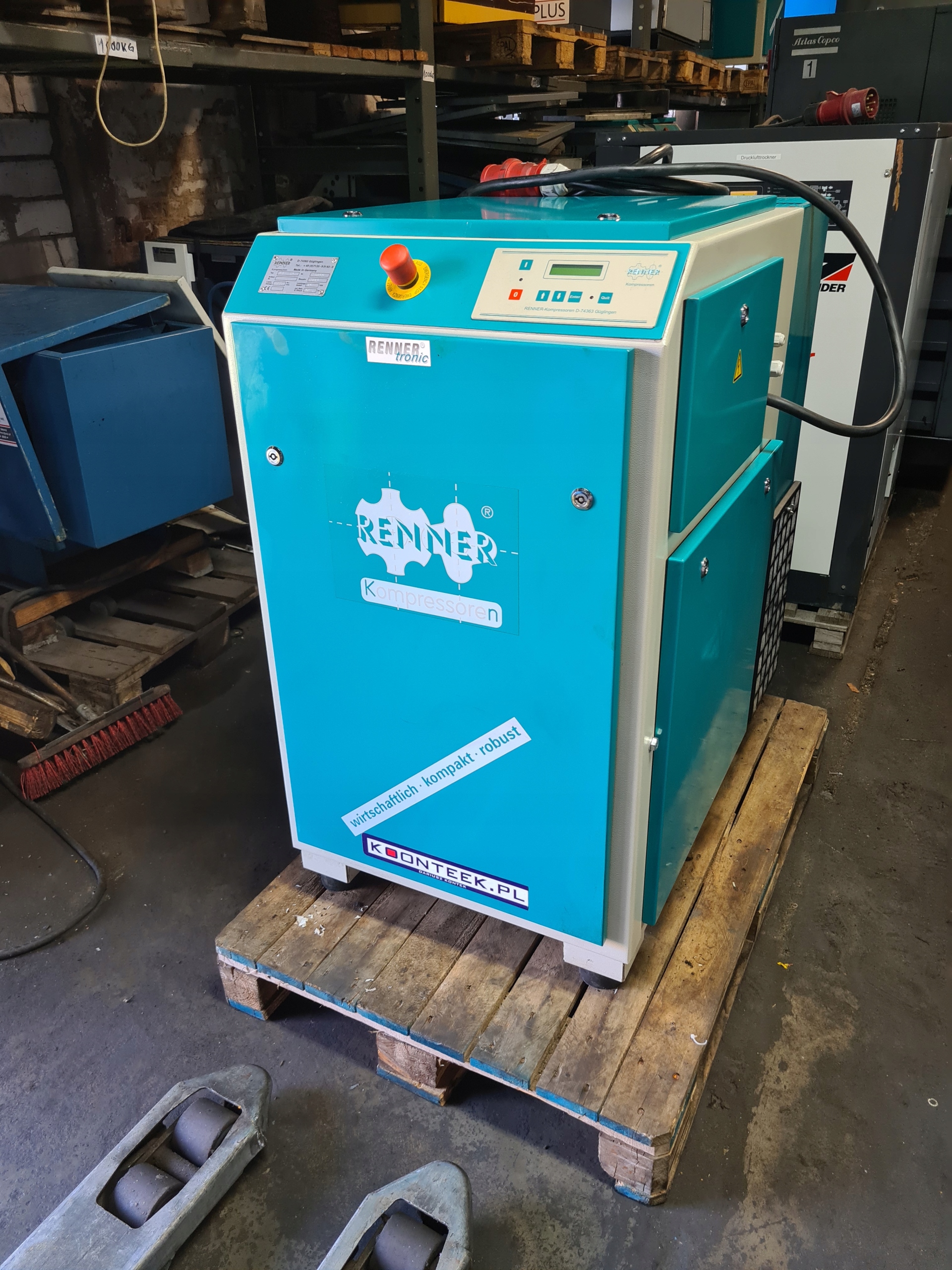 Kompresor śrubowy RENNER RS 15 15 kw, Falownik Model RS 15