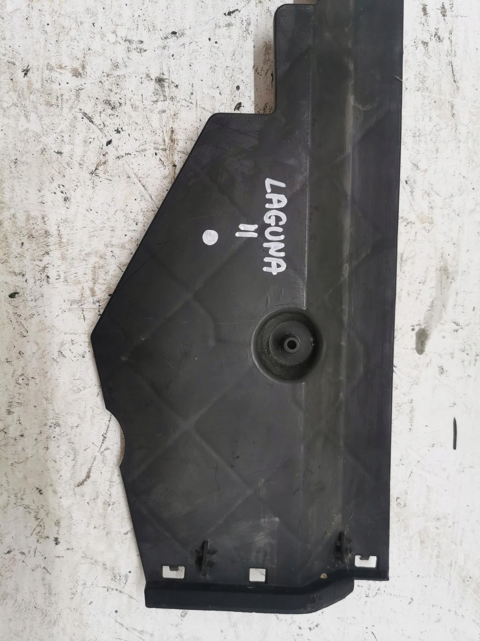 cover radiator RENAULT LAGUNA II 8200293104