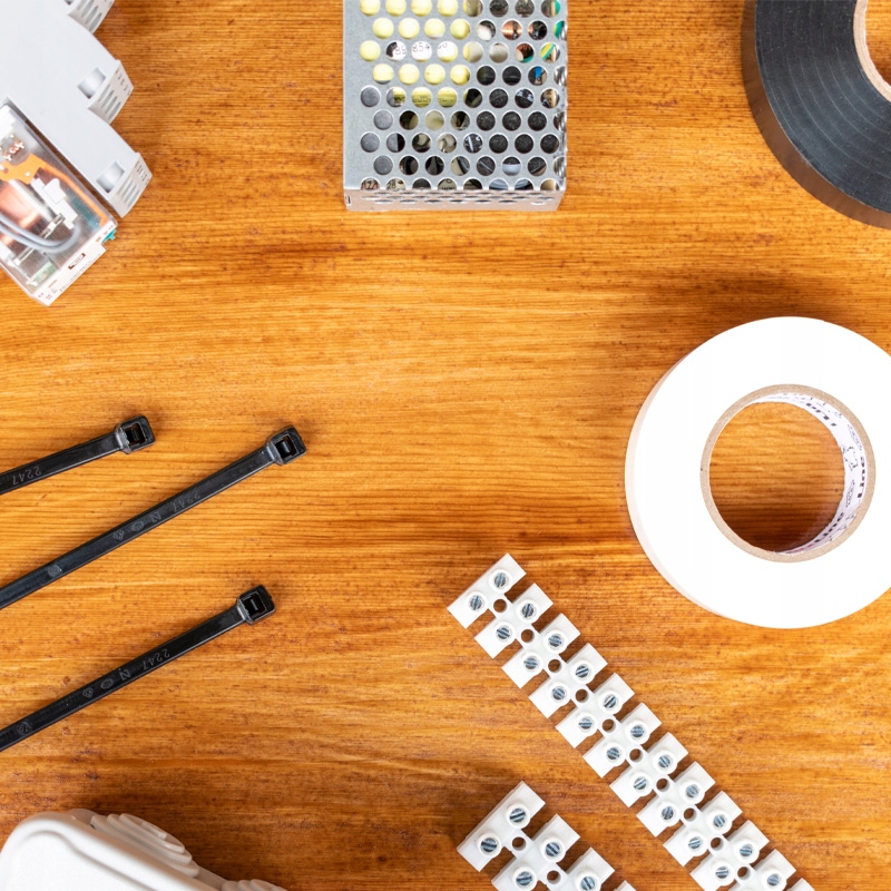 OPASKI ZACISKOWE TRYTKI TRYTYTKI CZARNE 100 SZT 3,6 X 200mm Długość 200 mm