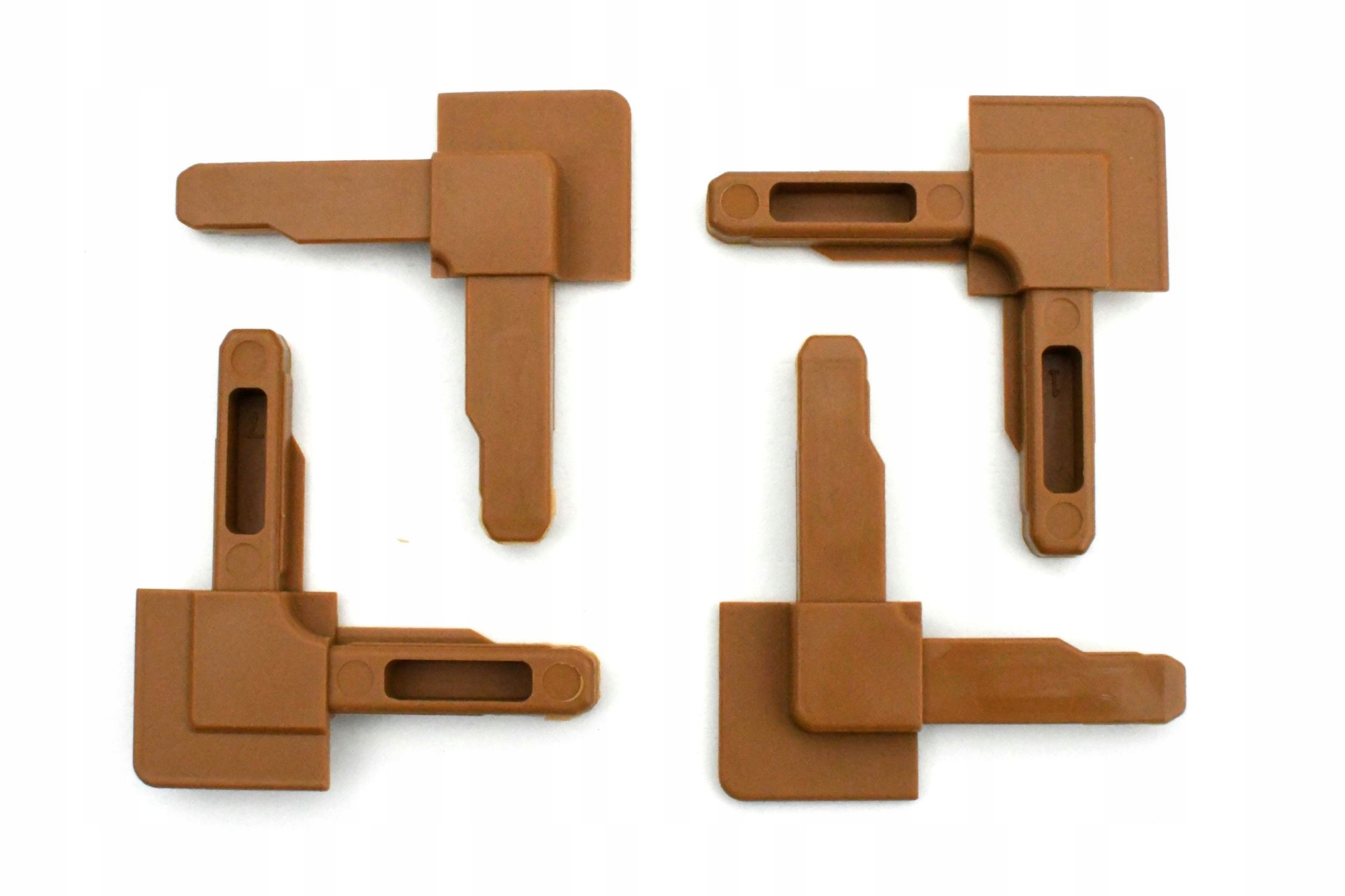 

Narożnik Standard 6 Kol. Moskitiera Zestaw 4 szt.