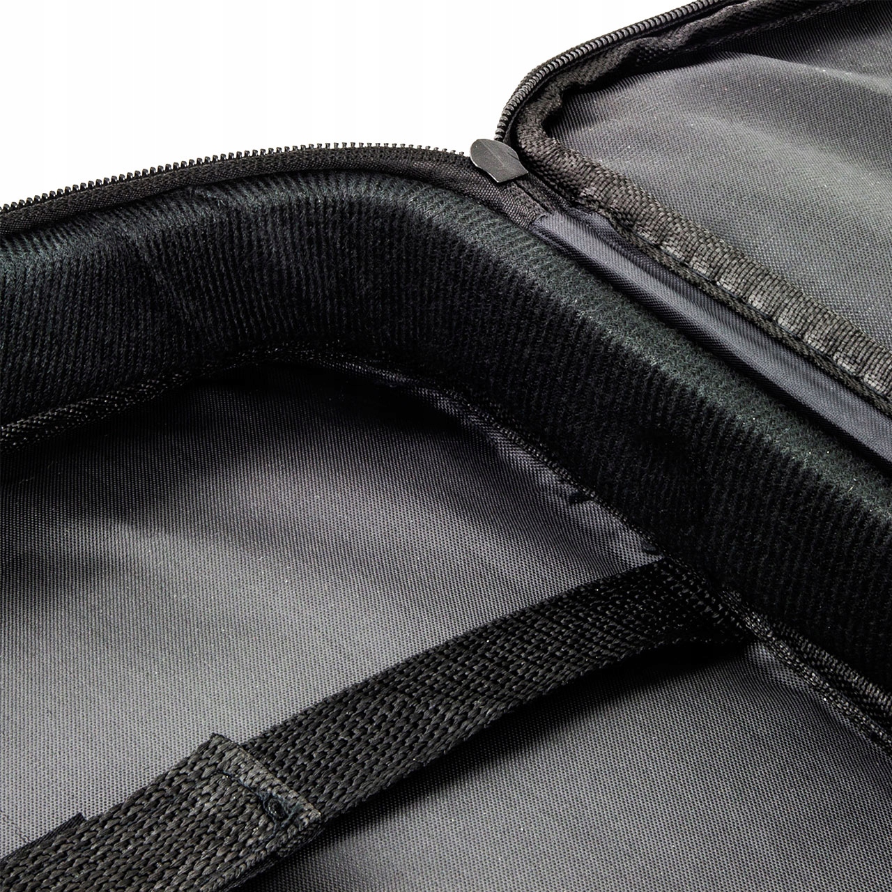 TORBA NA LAPTOPA NOTEBOOKA PASEK SLIM 15,6 MOCNA EAN (GTIN) 5901299946060