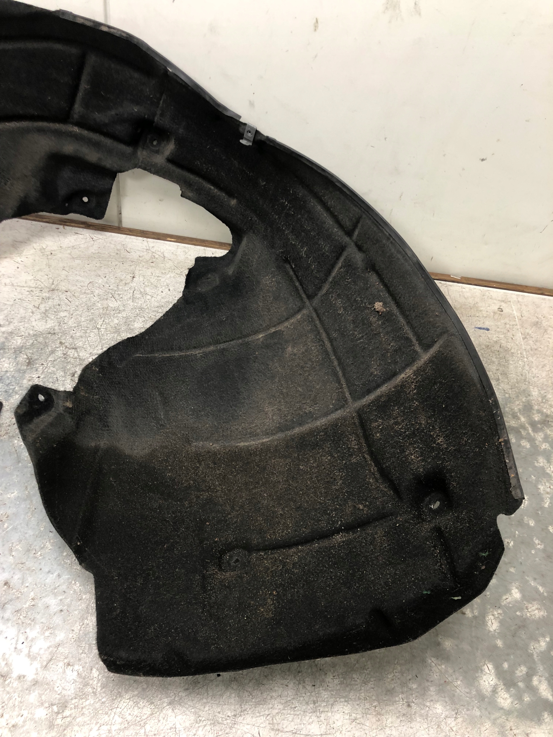 AUDI Q5 II 80A mudguard left front 80A821171