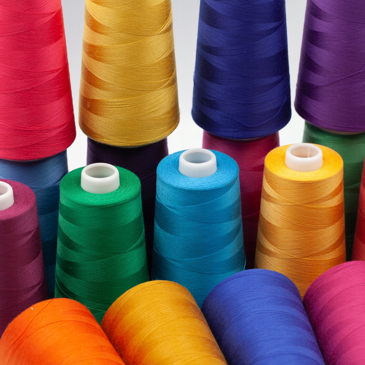 Nici do overlocka nici do szycia 5000 zielony 038 Kod producenta 5906282108043