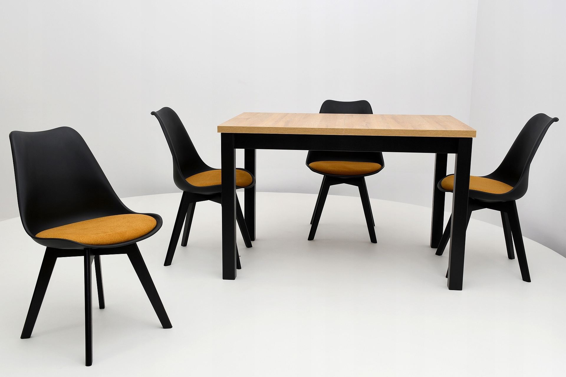 ZACHWYCAJĄCE MEBLE STÓŁ + 4 KRZESŁA Długość stołu 120 cm